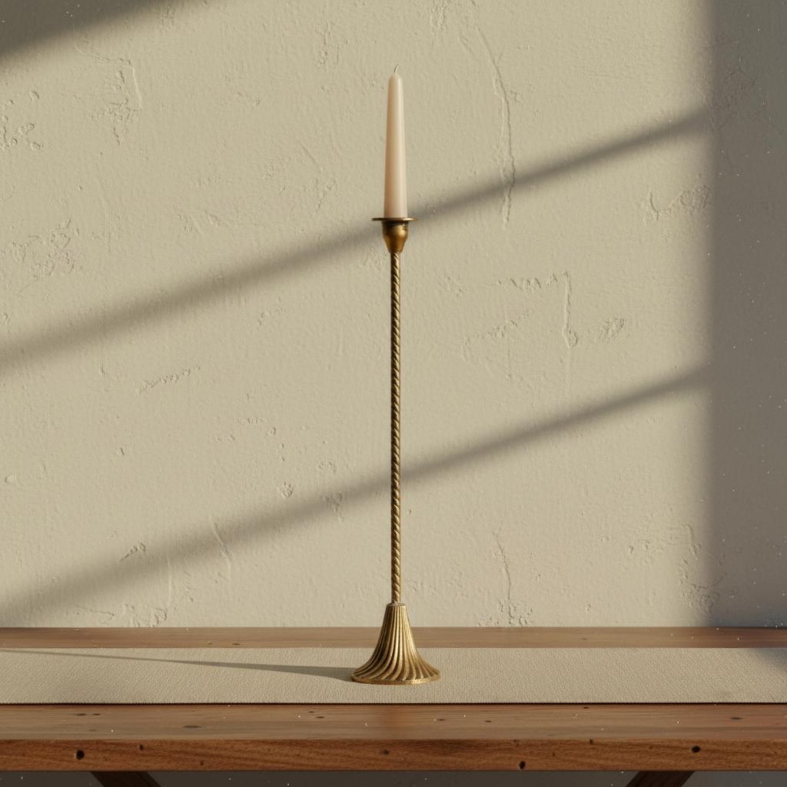 Candelabro Dorado Trenzado con - Paraffin Wax reseña y precio